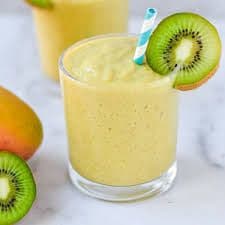 MANGO-KIWI SMOOTHIE